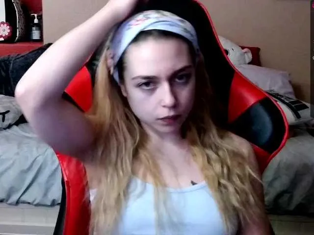 Live sex webcam photo for bubblybubbles #274140007