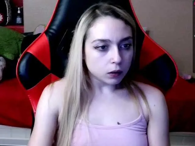Live sex webcam photo for bubblybubbles #274192848