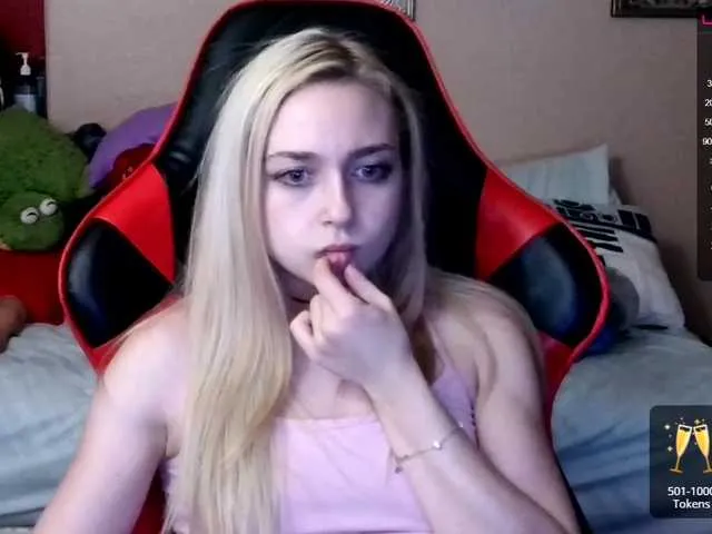 Live sex webcam photo for bubblybubbles #274469156