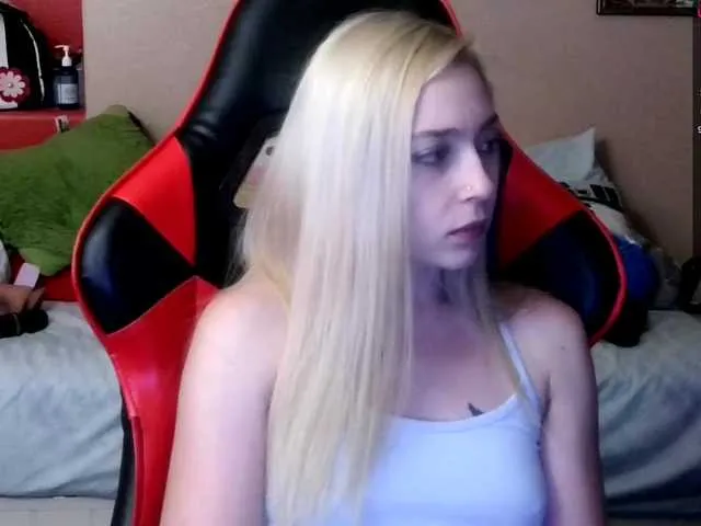 Live sex webcam photo for bubblybubbles #274509631