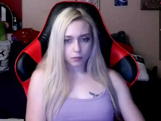 Live sex webcam photo for bubblybubbles #274530341