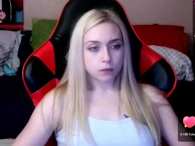 Live sex webcam photo for bubblybubbles #274573578