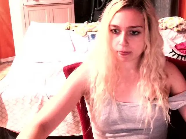 Live sex webcam photo for bubblybubbles #275624440