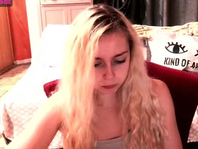 Live sex webcam photo for bubblybubbles #275636502