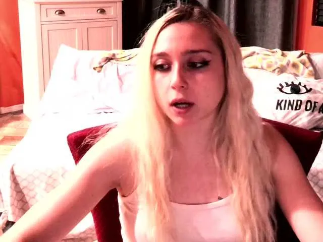 Live sex webcam photo for bubblybubbles #275668220