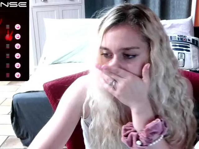 Live sex webcam photo for bubblybubbles #275976086