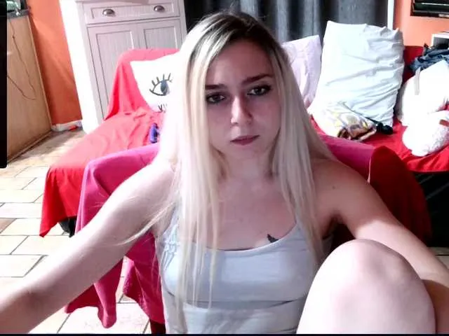Live sex webcam photo for bubblybubbles #276126891