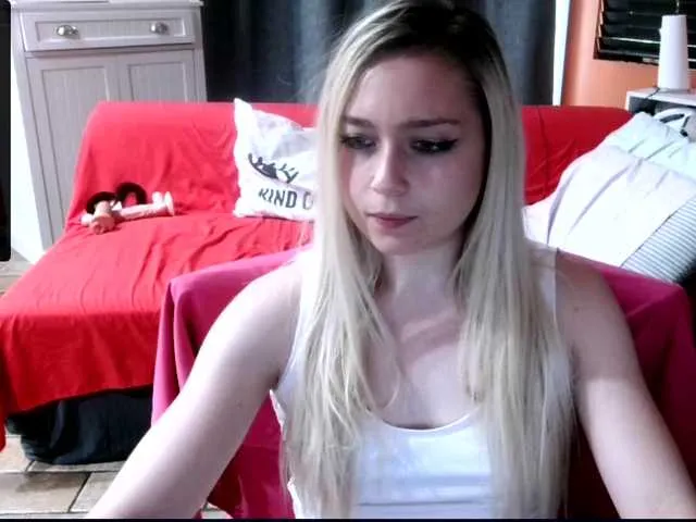 Live sex webcam photo for bubblybubbles #276146832