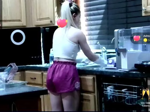 Live sex webcam photo for bubblybubbles #276163458