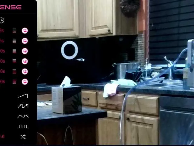 Live sex webcam photo for bubblybubbles #276245598