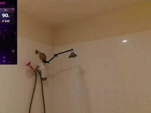 Live sex webcam photo for bubblybubbles #292337940