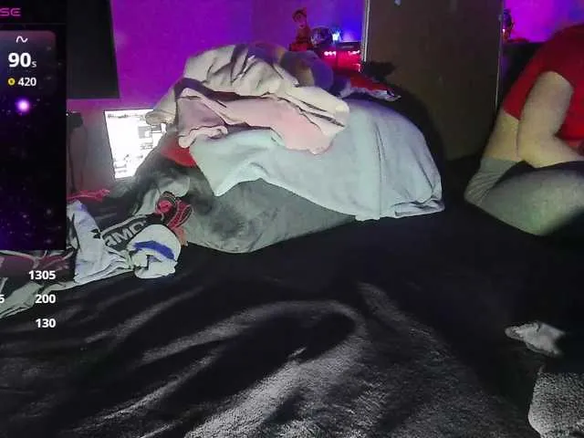 Live sex webcam photo for bubblybubbles #292368917