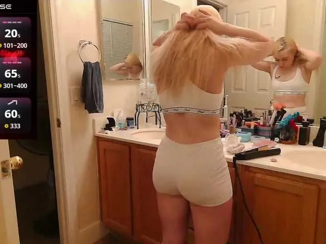 Live sex webcam photo for bubblybubbles #293699694