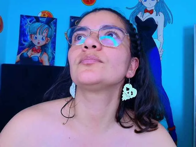 Live sex webcam photo for bulma-hot- #292349516