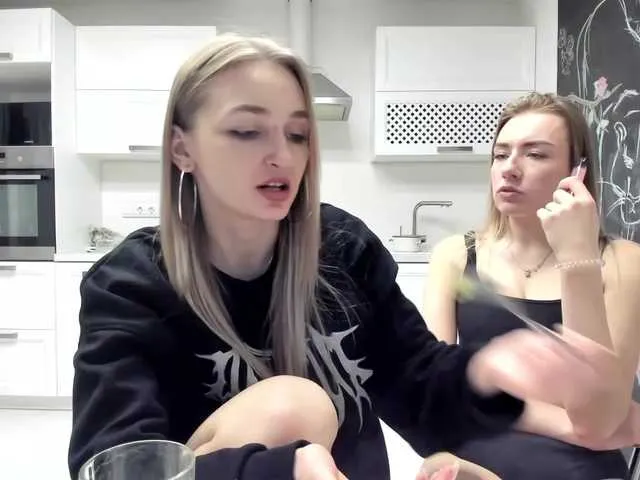 Live sex webcam photo for busenok #290338433