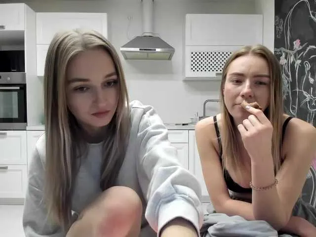 Live sex webcam photo for busenok #290866156