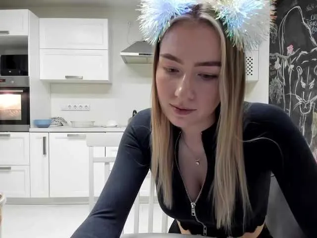Live sex webcam photo for busenok #291041056