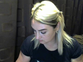 Live sex webcam photo for bustyblonda #151517734