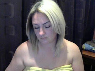 Live sex webcam photo for bustyblonda #152734857