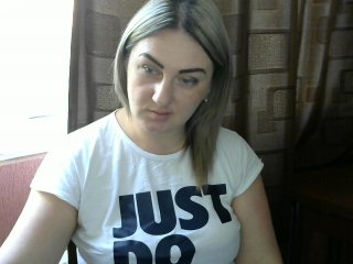 Live sex webcam photo for bustyblonda #153796324