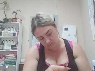 Live sex webcam photo for bustyblonda #162690843