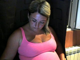 Live sex webcam photo for bustyblonda #169882692