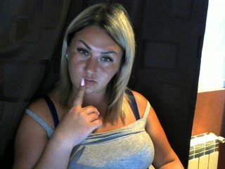 Live sex webcam photo for bustyblonda #172458830