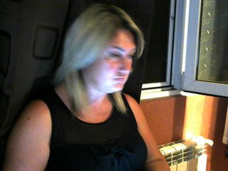 Live sex webcam photo for bustyblonda #174404179