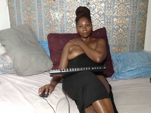 Live sex webcam photo for bustybrown0 #272982614