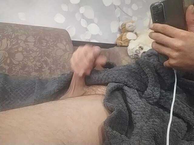 Live sex webcam photo for butdead #276281285