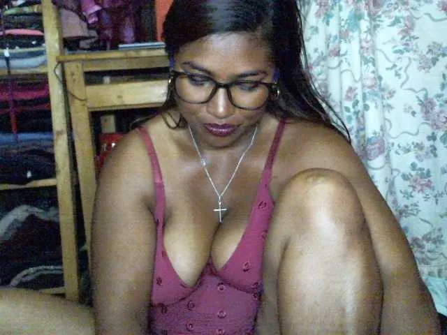 Live sex webcam photo for butterfly007 #290371552