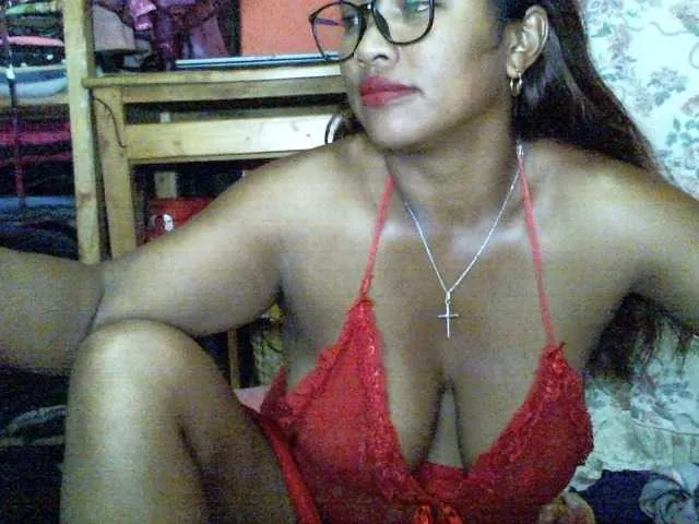 Live sex webcam photo for butterfly007 #290384234