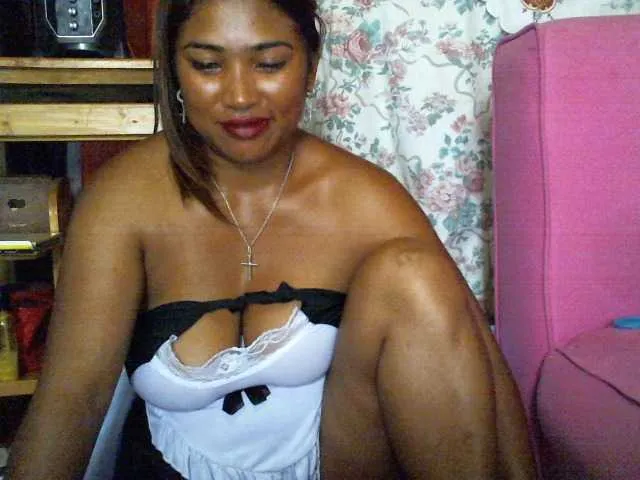 Live sex webcam photo for butterfly007 #290659773