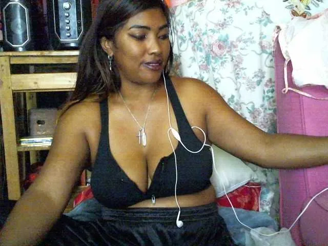 Live sex webcam photo for butterfly007 #290707896