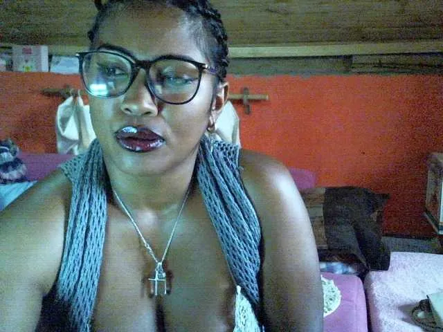 Live sex webcam photo for butterfly007 #290762980