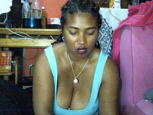 Live sex webcam photo for butterfly007 #291583855