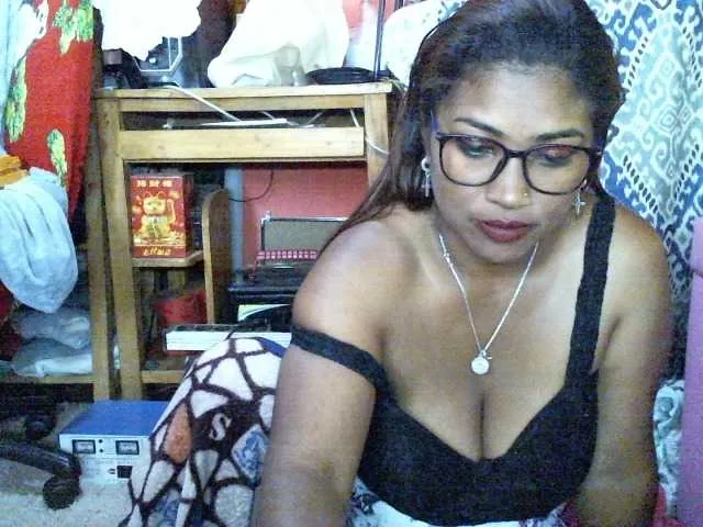 Live sex webcam photo for butterfly007 #291931462