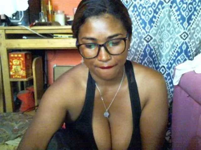 Live sex webcam photo for butterfly007 #292013142