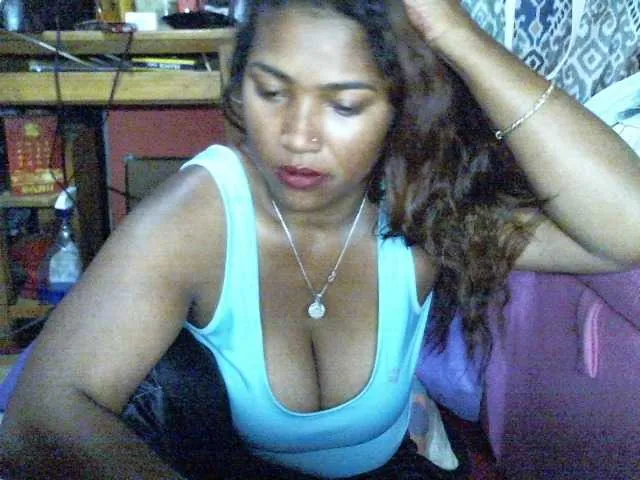 Live sex webcam photo for butterfly007 #292110991