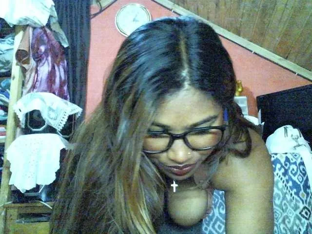 Live sex webcam photo for butterfly007 #292217540