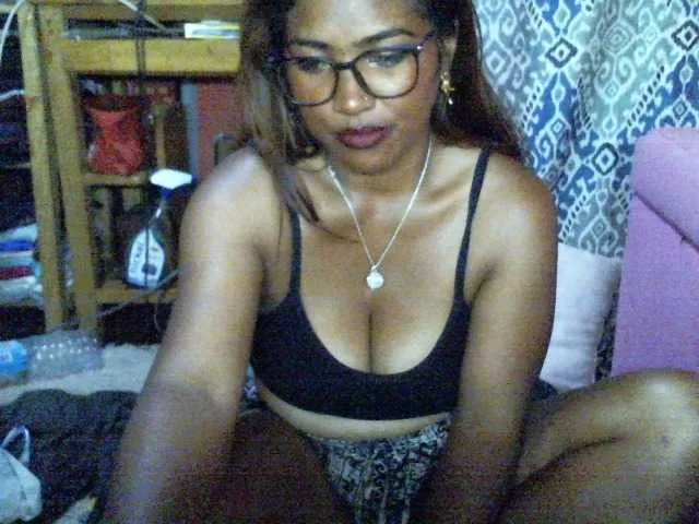 Live sex webcam photo for butterfly007 #292224468