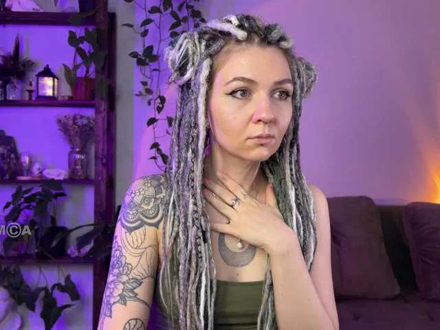 Live sex webcam photo for bySOVA #290934094