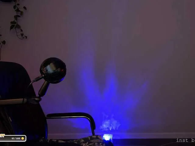 Live sex webcam photo for bySOVA #291756058