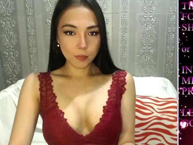 Live sex webcam photo for californiajenny #275882350