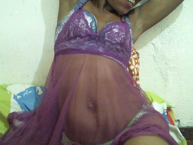 Live sex webcam photo for calinalove #271811578