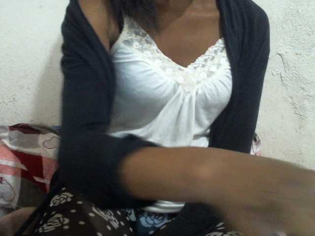 Live sex webcam photo for calinalove #271935792