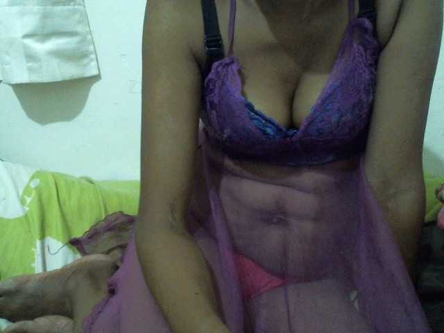 Live sex webcam photo for calinalove #272982612