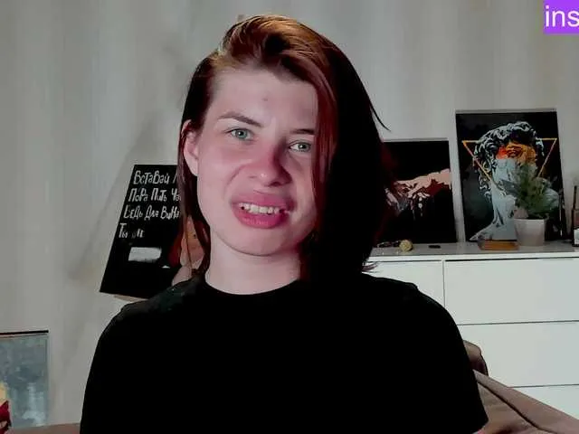 Live sex webcam photo for callmetori #291003299