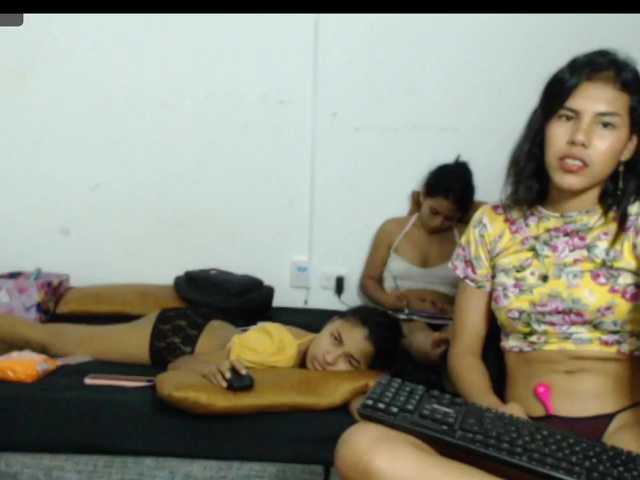 Live sex webcam photo for caloanstudio #272783654