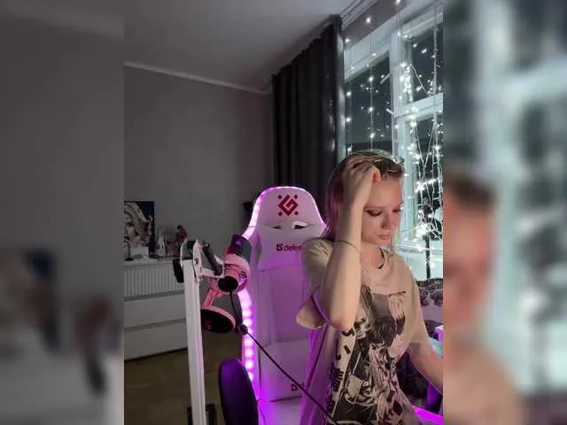 Live sex webcam photo for calviafarey #281549767